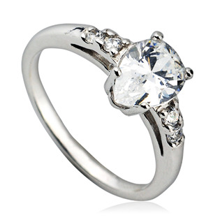Stříbrný prsten se zirkony vel. 60