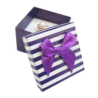 Dárková krabička na prsten nebo náušnice, fialové pruhy