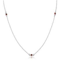 Stříbrný náhrdelník s červenými zirkony