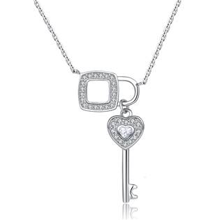 Stříbrný náhrdelník zámeček a klíč